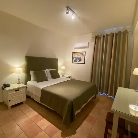 Kastro Maini Hotel 3*
