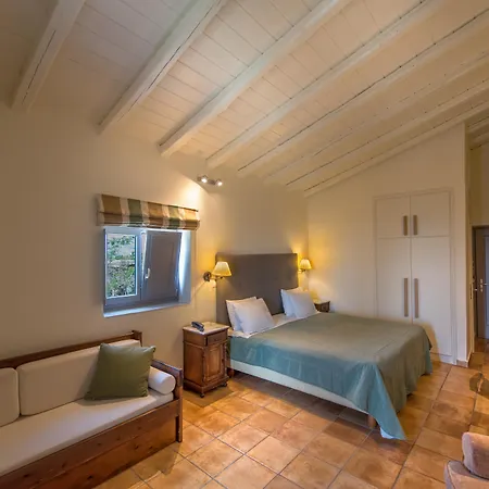 Szálloda Kastro Maini 3*