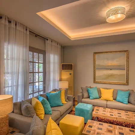 Kastro Maini Szálloda