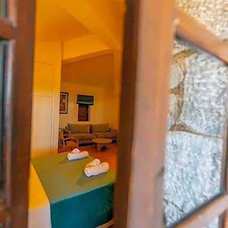 Hotel Kastro Maini