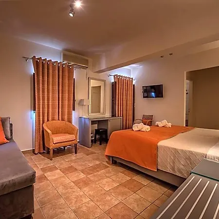 Kastro Maini Hotel