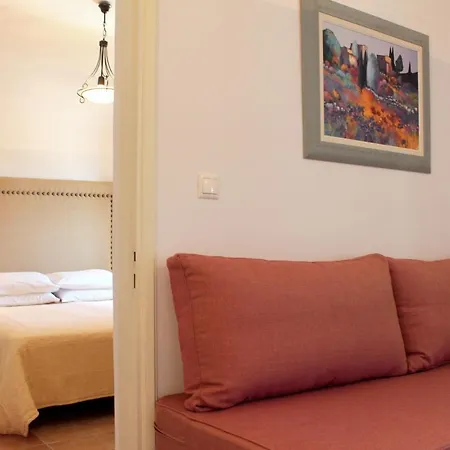 Kastro Maini Szálloda