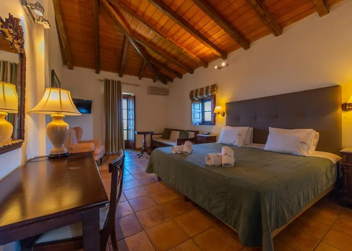 Ξενοδοχείο κάστρο μαΐνη Αρεόπολις